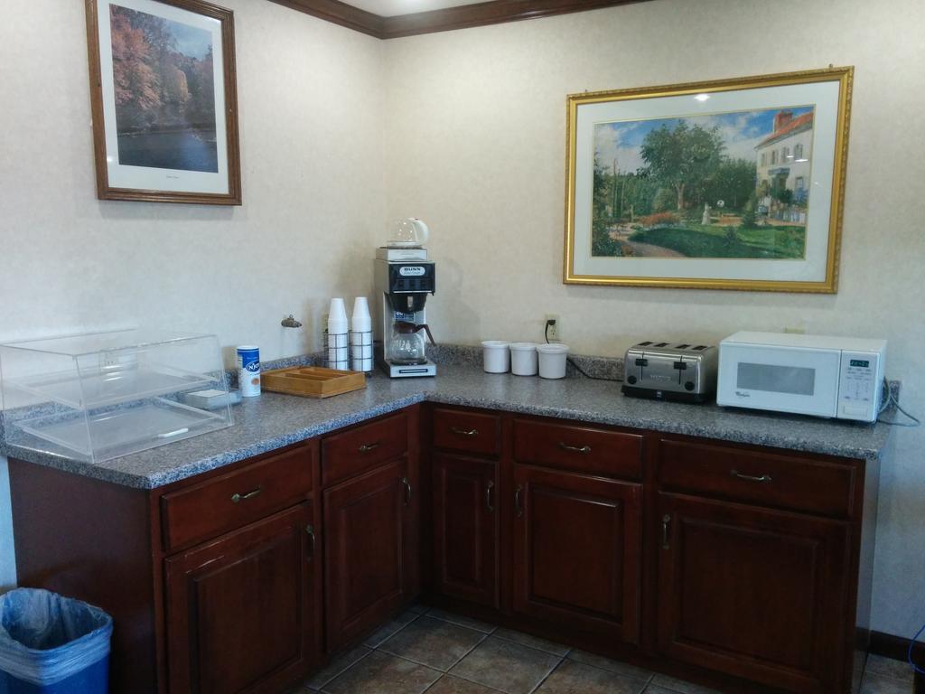 Budget Inn- Troy Экстерьер фото
