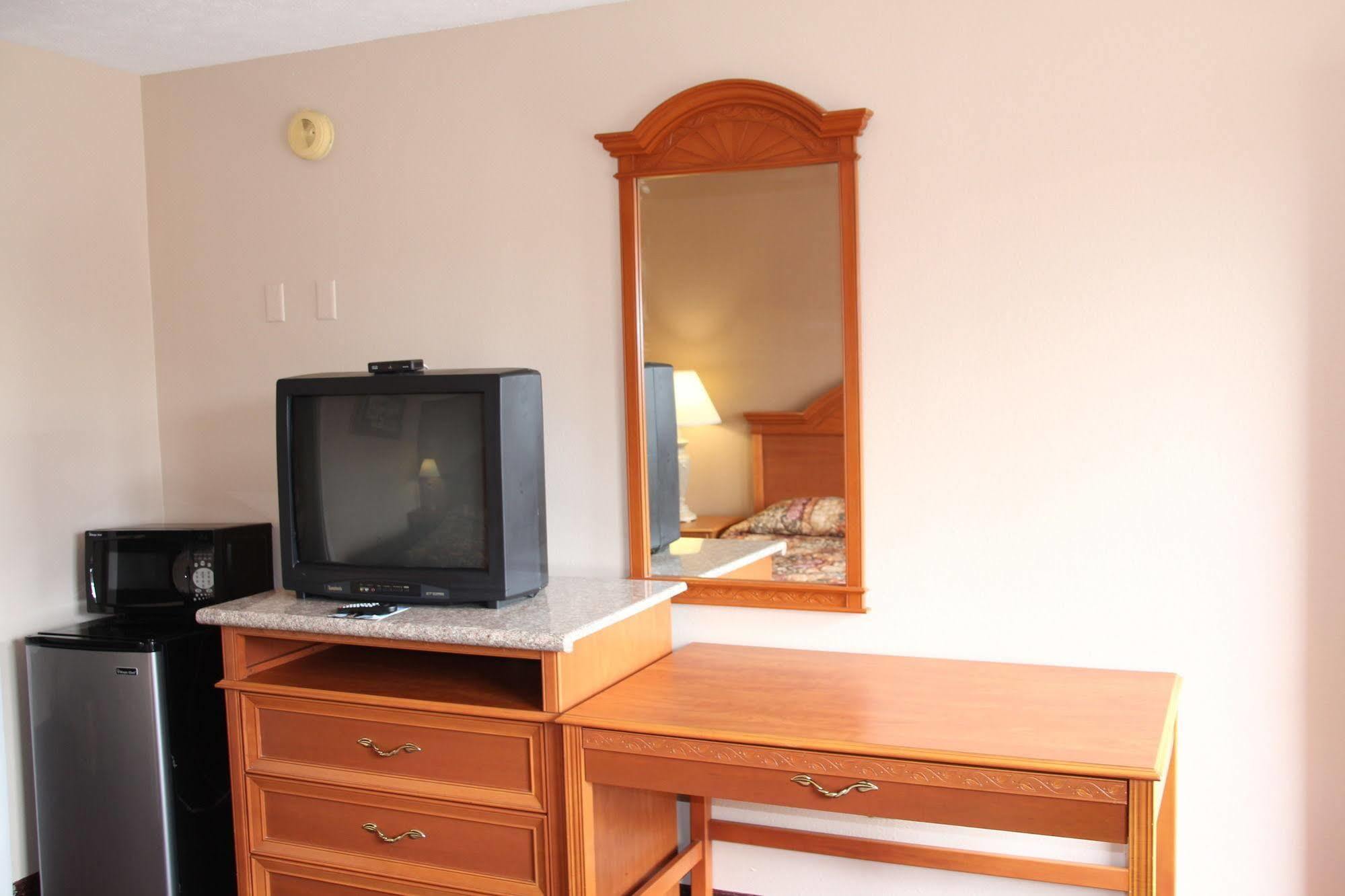 Budget Inn- Troy Экстерьер фото